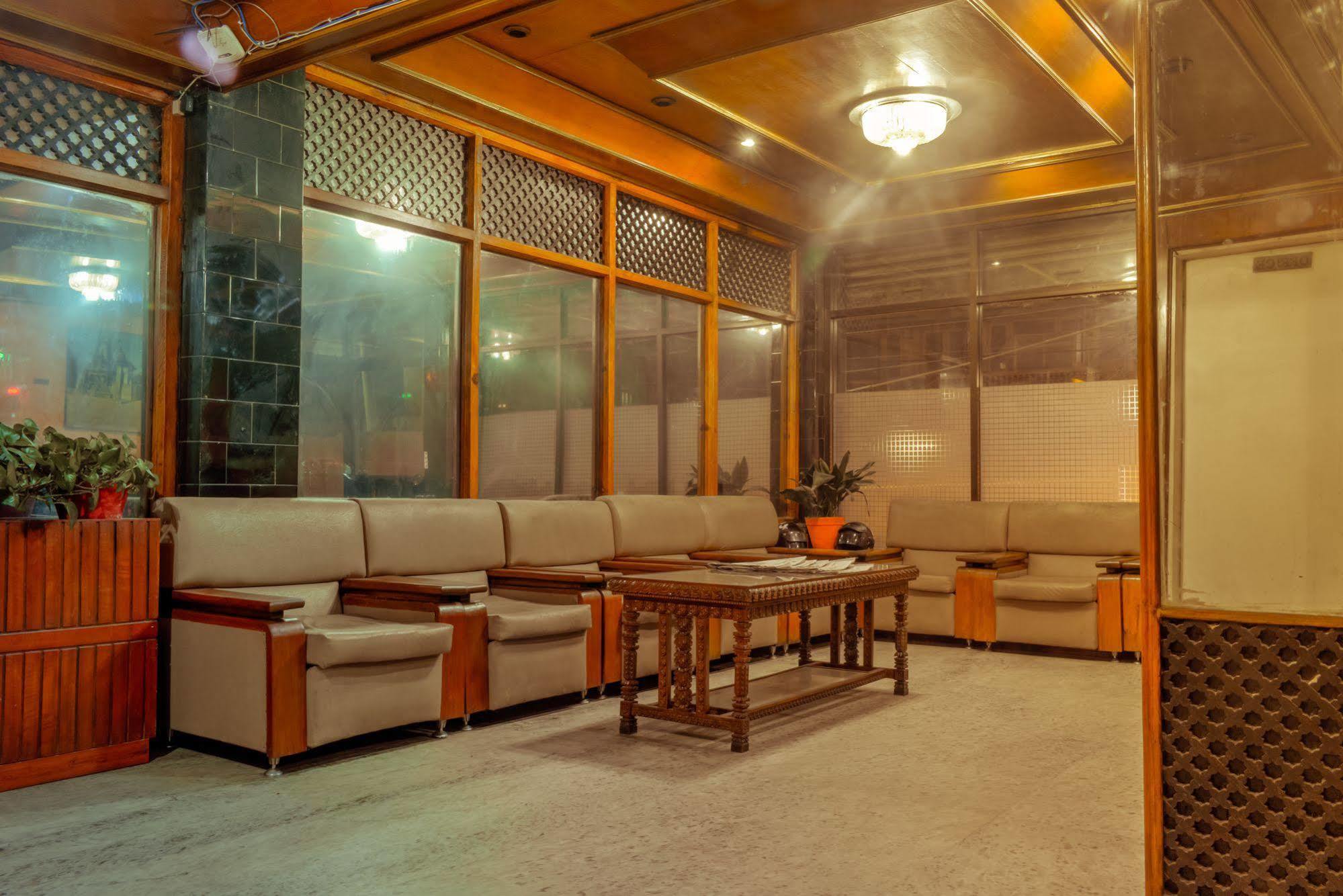 Hotel Kamal Katmandu Zewnętrze zdjęcie