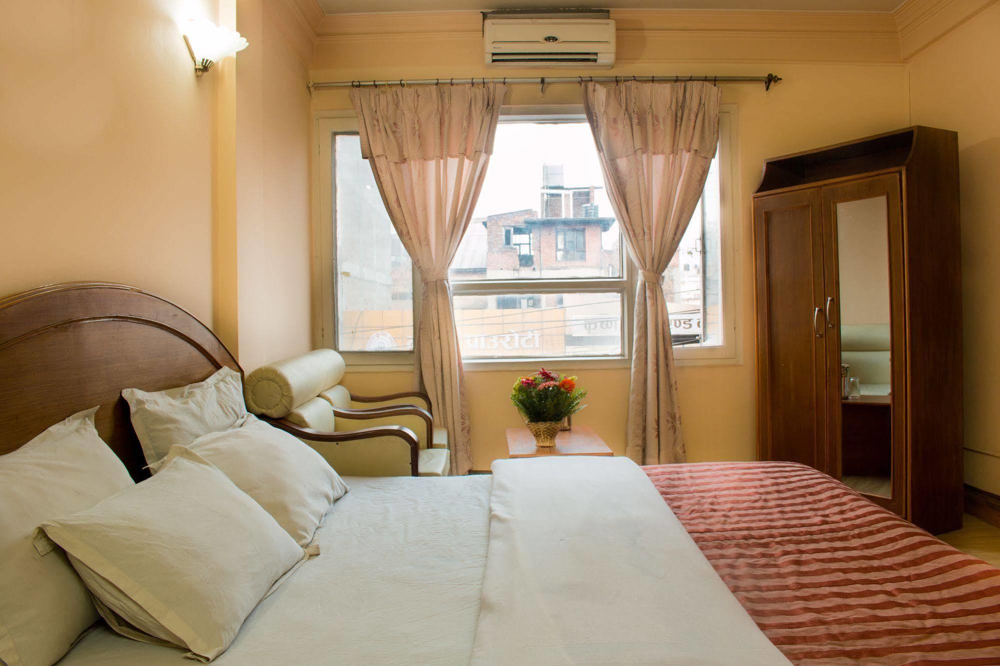 Hotel Kamal Katmandu Zewnętrze zdjęcie